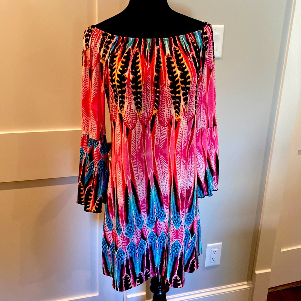Cute dress!